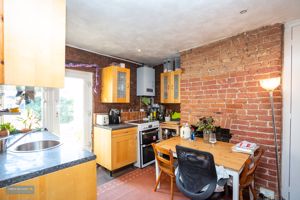 Photo 7- click for photo gallery